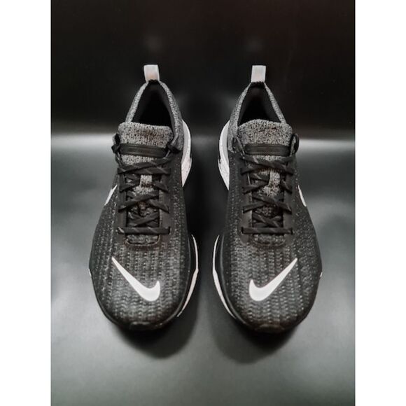 Nike ZoomX Invincible Run 3. Oreo. Size 9 Men. DR2615-002 main image 4